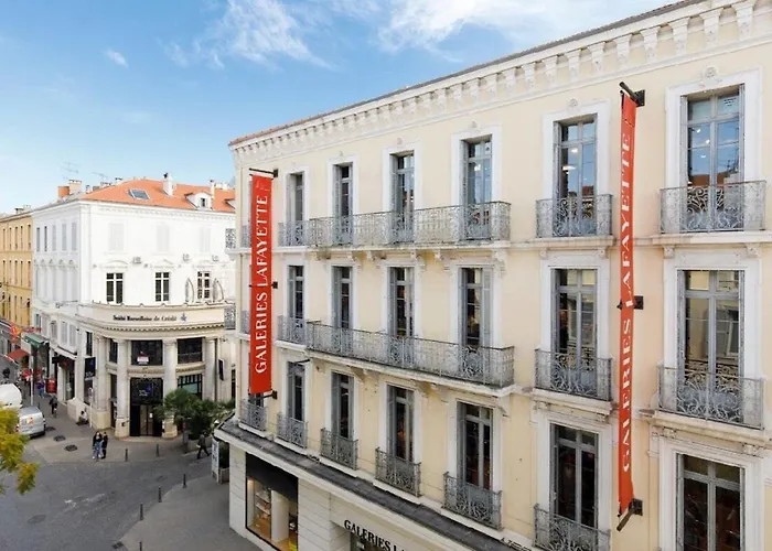 Hypercentre Studio East à 2minutes du Palais des Festivals *